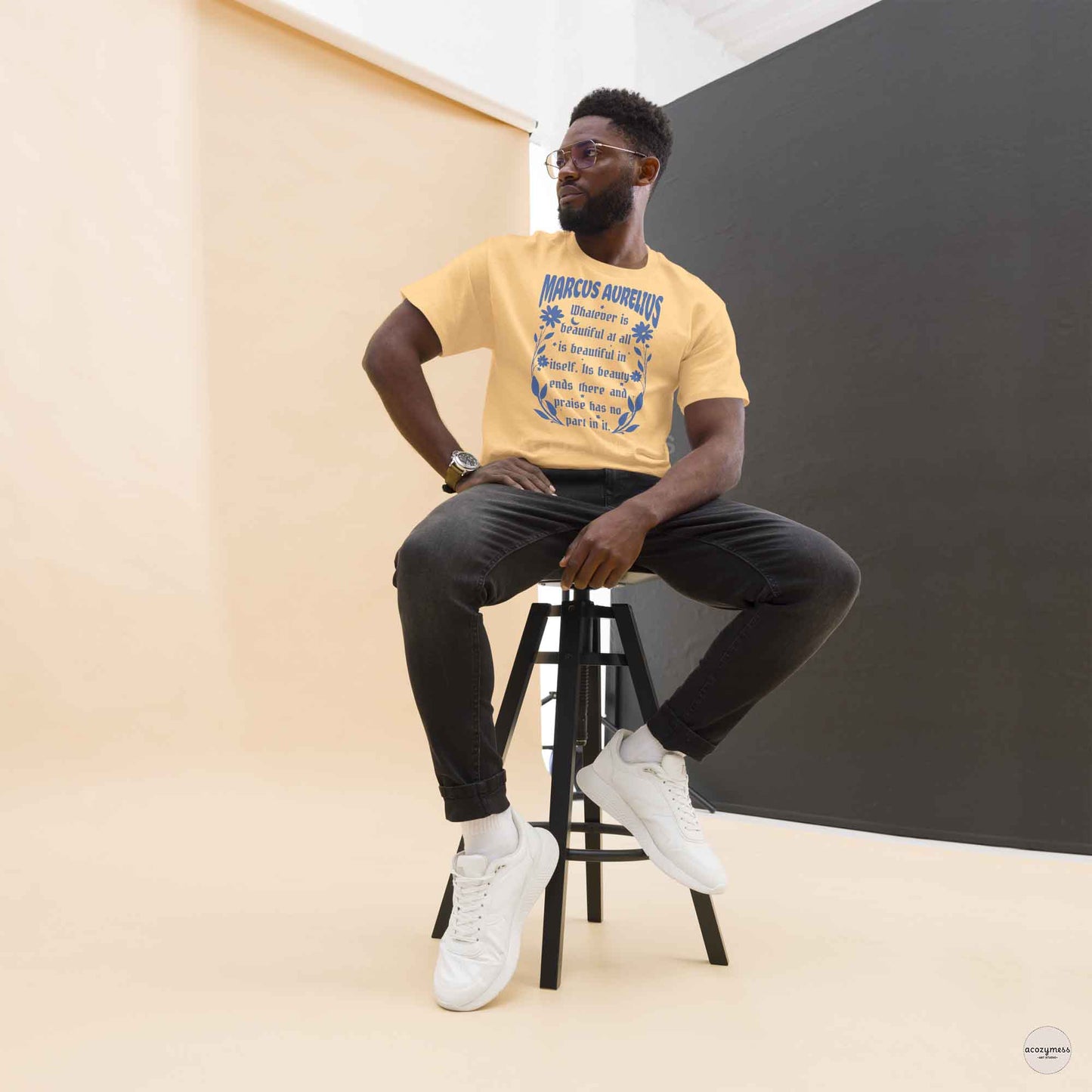 Marcus Aurelius light yellow t-shirt with blue design