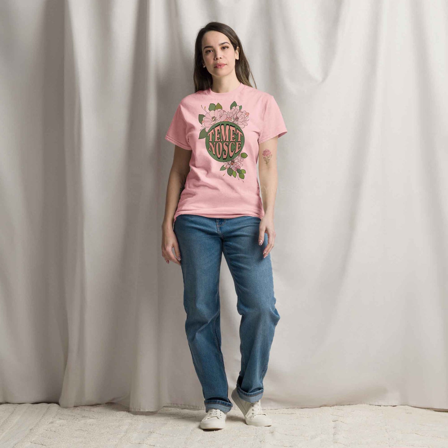 Stoic graphic floral tee with greek philosophy in pink color